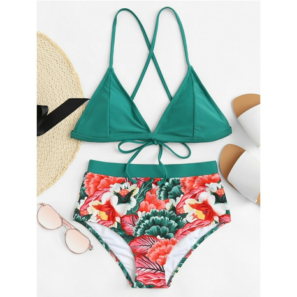 Bikini with Flower Print High-Waisted Bottom